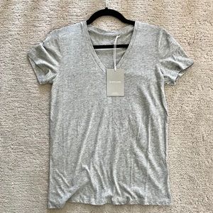 NWT Everlane Cotton V